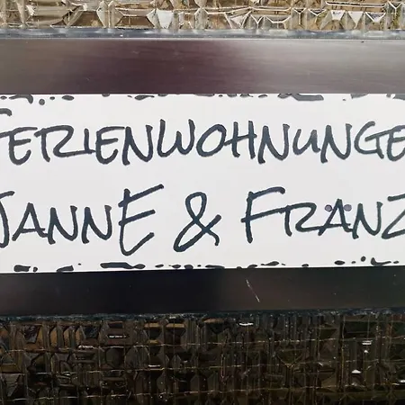 Janne Comfortable Nyaraló